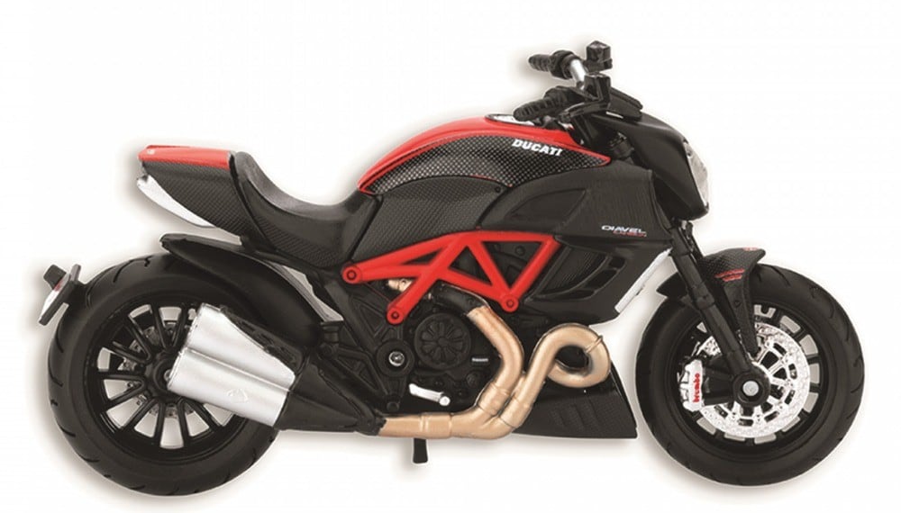 Diavel Carbon 1:18 Bike Model